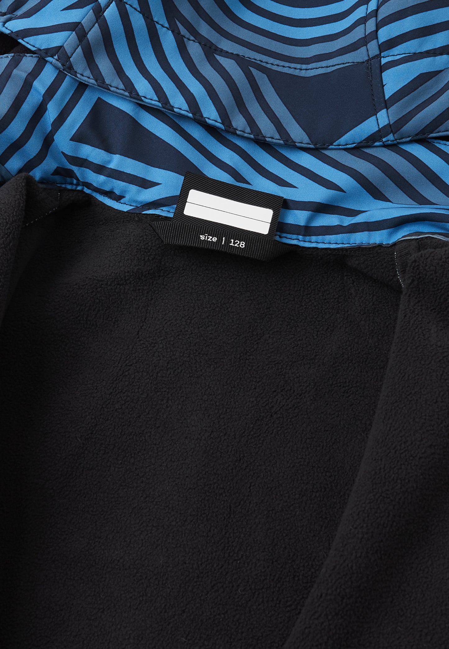 REIMA gefütterte Softshell-Jacke <br>Kuusela <br>Gr. 152, 158, 164<br> aussen Softshell <br>innen weiches Fleece <br>WS 10'000 mm