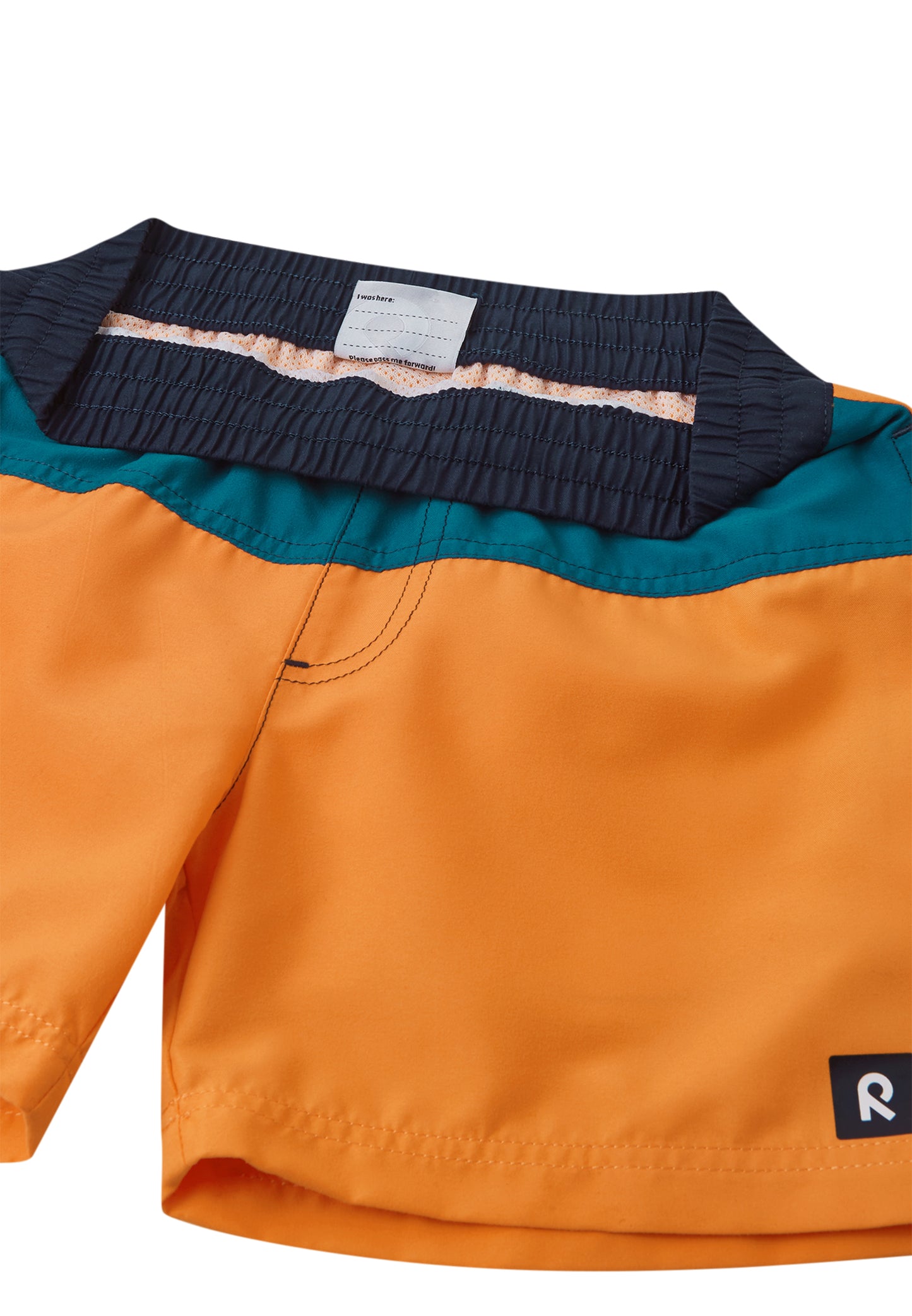 REIMA Badehose <br> Palmu <br>Gr. 110, 122, 128, 134, 152<br> UV-Schutzfaktor 50+<br> schnelltrocknend<br> Netzhose innen <br>Bund regulierbar<br> Länge Mitte Oberschenkel