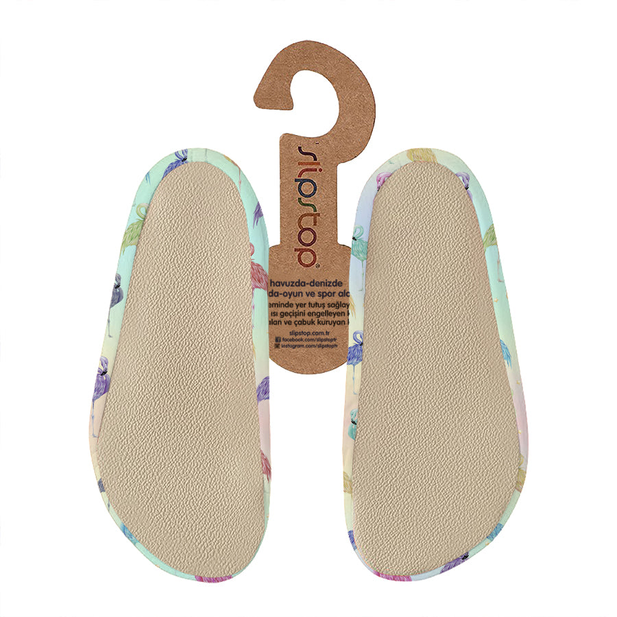 SLIPSTOPS Geräteturnschuhe/Turntäppeli/Badeschuhe <br>Gr. 21-23, 33-35<br> für Tanzen, Turnen aber auch im/am Wasser geeignet<br> super leicht und flexibel <br> schnelltrocknend