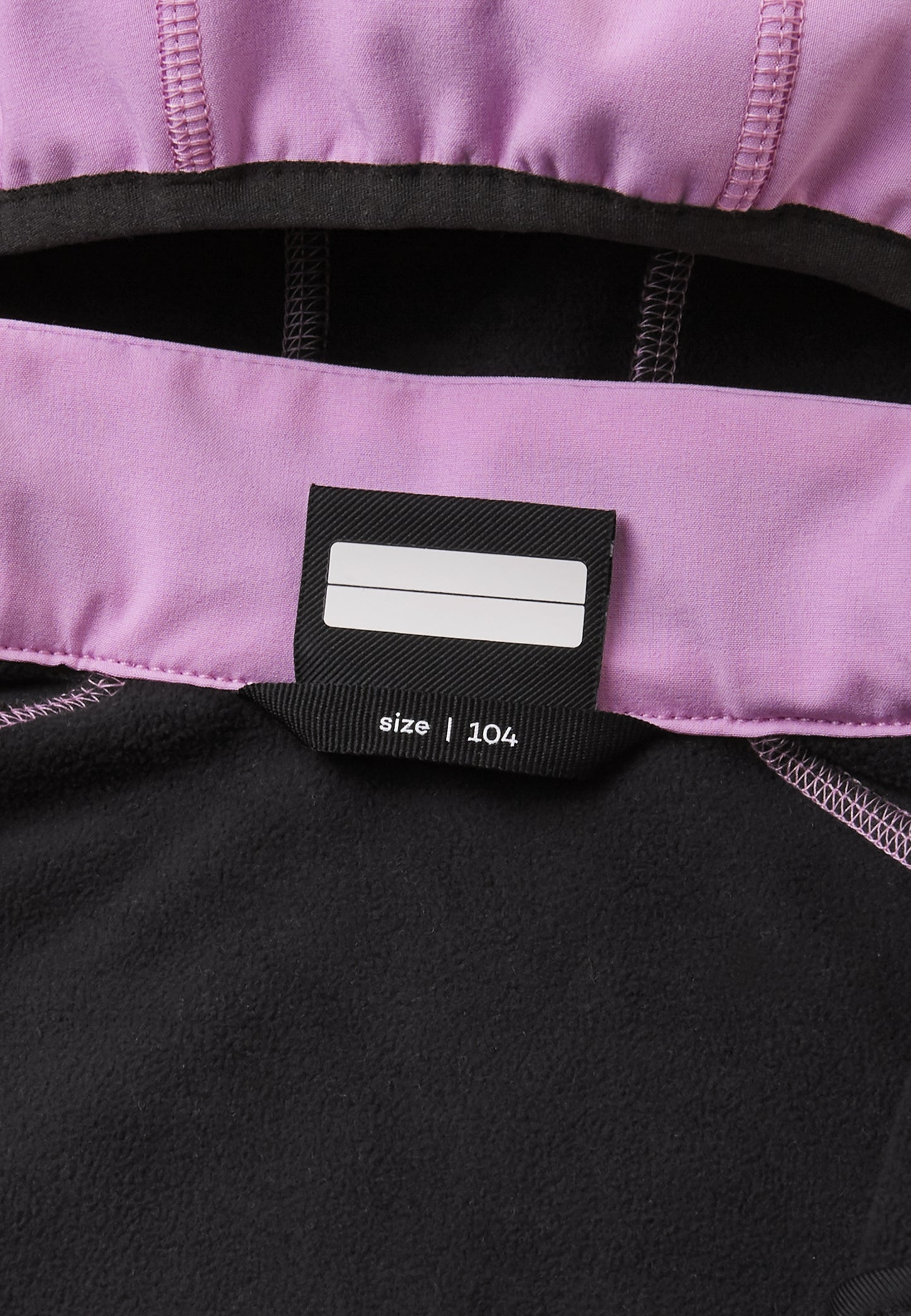 REIMA gefütterte Softshell-Jacke <br>Vantti <br>Gr. 110, 116<br> aussen Softshell<br> innen weiches Fleece <br>WS 10'000 mm